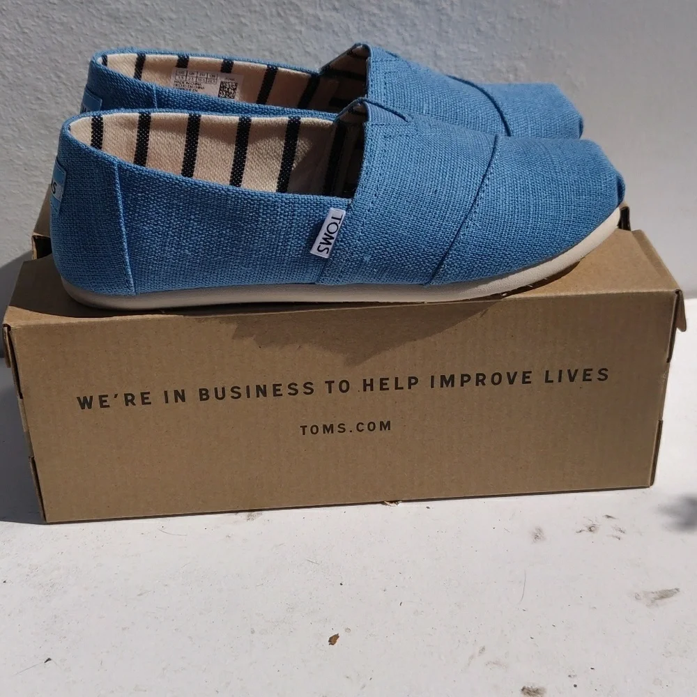 Toms  girl shoes